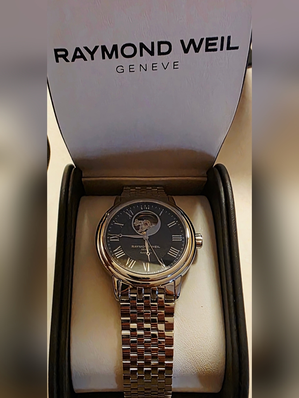 Raymond Weil Maestro Automatic Blue Dial Men's Watch 2827-ST-00508